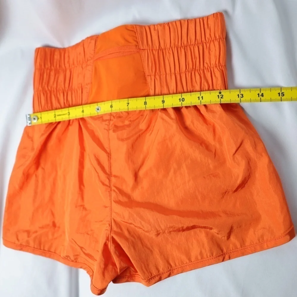 🅽🅴🆆 𝓕𝓻𝓮𝓮 𝓟𝓮𝓸𝓹𝓵𝓮 Movement The Way Home shorts tangerine/orange, XS